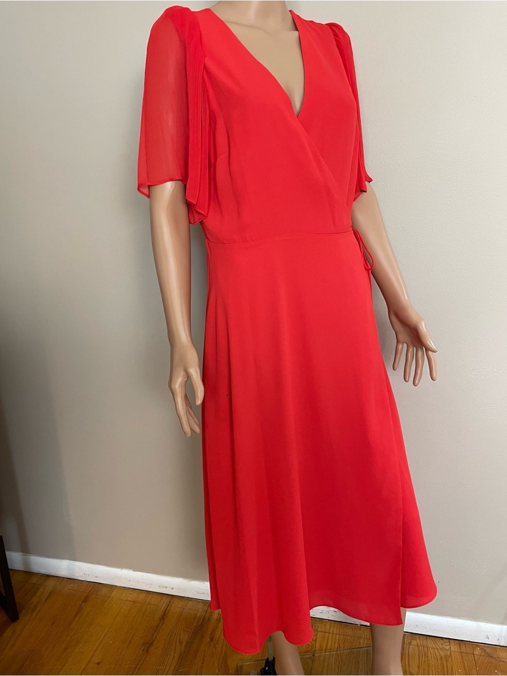 ALICE & OLIVIA Bright Red SURI Flutter Sleeve WRAP Midi DRESS  10
